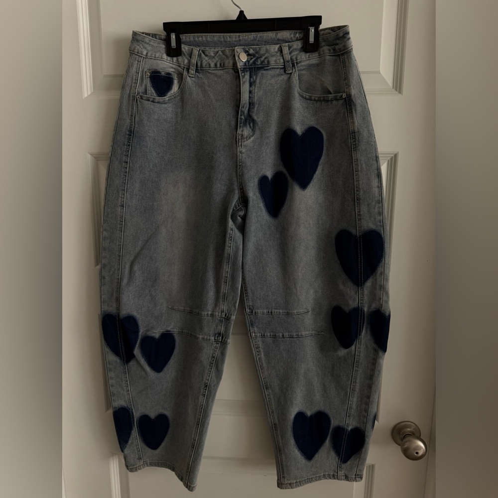 NWT Chartou Collection BARREL Heart Patterned Blue Jeans